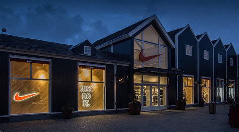 nike store westerhaven openingstijden|Nike Factory Store Groningen.